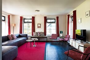 Family House With Wellness