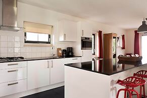 Family House With Wellness