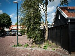 Welcoming Chalet in the Heart of Monnickendam With Terrace