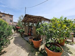Apartment in Orbicciano With Pool