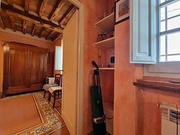 Apartment in Orbicciano With Pool