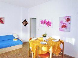 Delightful Apartment With Private Terrace