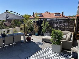 Luxury Home With Roof Terrace in The Hague