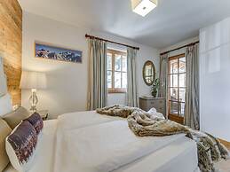 Dreany Apartment Right Next to the Cable Cars