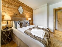 Dreany Apartment Right Next to the Cable Cars