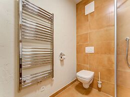 Dreany Apartment Right Next to the Cable Cars