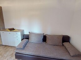 Pretty Holiday Home in Bodensdorf am Ossiacher See