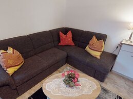 Pretty Holiday Home in Bodensdorf am Ossiacher See