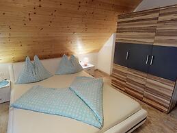 Pretty Holiday Home in Bodensdorf am Ossiacher See