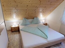 Pretty Holiday Home in Bodensdorf am Ossiacher See