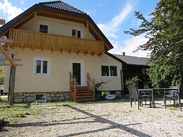 Pretty Holiday Home in Bodensdorf am Ossiacher See