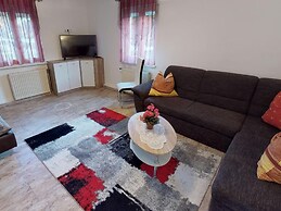 Pretty Holiday Home in Bodensdorf am Ossiacher See