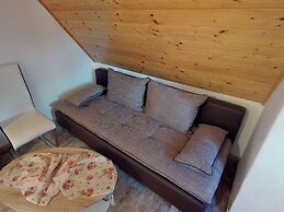 Pretty Holiday Home in Bodensdorf am Ossiacher See