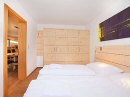 Beautiful Flat in Pinzgau With Balcony and Views