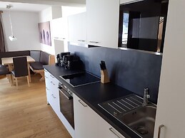 Beautiful Flat in Pinzgau With Balcony and Views