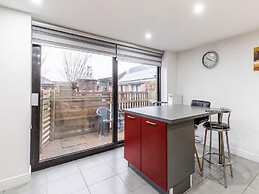 Snug Holiday Home in Zoutleeuw With Private Pool