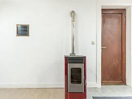 Snug Holiday Home in Zoutleeuw With Private Pool
