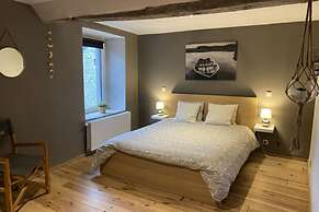 Stone House in Hamoir With Private Pool