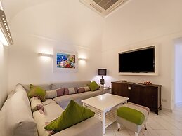 Belvilla by OYO Villa Positano