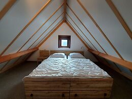 Cozy Holiday Home in Nieuwpoort With Swimming Pool