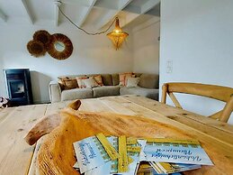 Cozy Holiday Home in Nieuwpoort With Swimming Pool