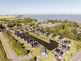 Villa in Balk With Private Jetty on Slotermeer