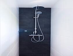 Bungalow Near Alde Feanen Site