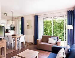 Bungalow Near Alde Feanen Site