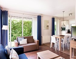 Bungalow Near Alde Feanen Site