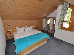 Apartment With Panoramic Views in Fiss