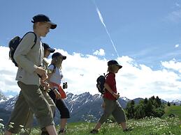 Apartment With Panoramic Views in Fiss