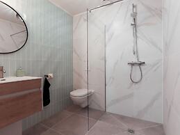 Apartment in Vrouwenpolder With Garden