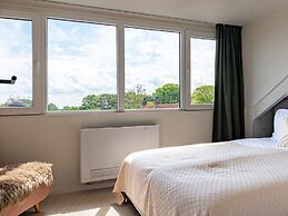 Apartment in Vrouwenpolder With Garden