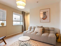 Apartment in Vrouwenpolder With Garden