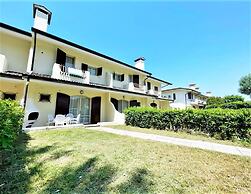 Villa in Porto Santa Margherita With Garden