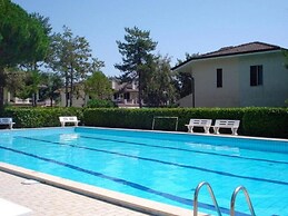 Villa in Porto Santa Margherita With Garden