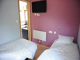 Chalet in Rochefort With Garden
