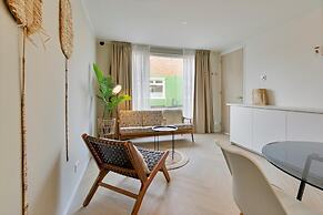 Shared Garden Apartment Retreat