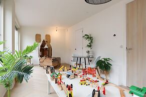 Shared Garden Apartment Retreat