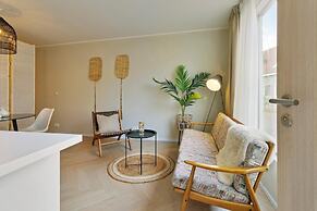 Shared Garden Apartment Retreat