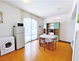 Belvilla by OYO Lovely Villa With Private Garden