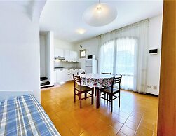 Belvilla by OYO Lovely Villa With Private Garden