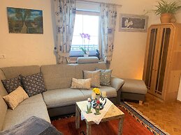 Large, Detached Holiday Home in Muhr