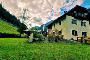Large, Detached Holiday Home in Muhr