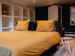 Stylish Holiday Home in Leende With Garden
