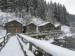 Large Apartment With a Large Balcony in Kappl