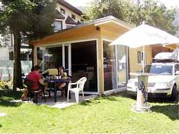 Bungalow Directly on Lake Ossiach