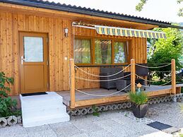Bungalow Directly on Lake Ossiach