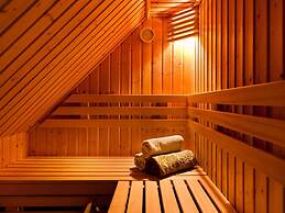 Family Home With Wellness