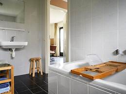 Family Home With Wellness